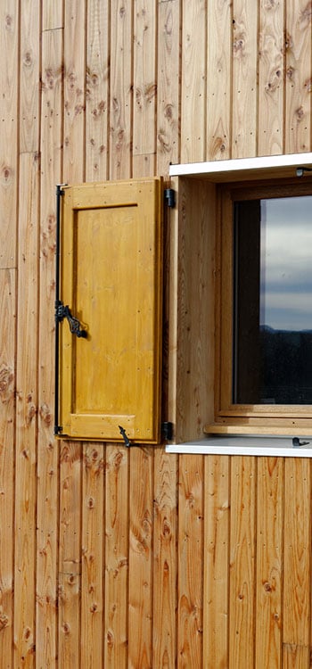 bardage bois panoramique pour façade de maison