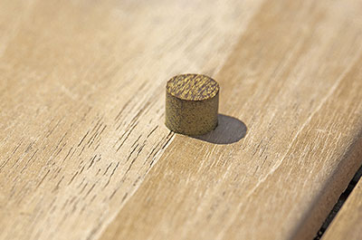 bouchon bois exotique pour fixation invisible