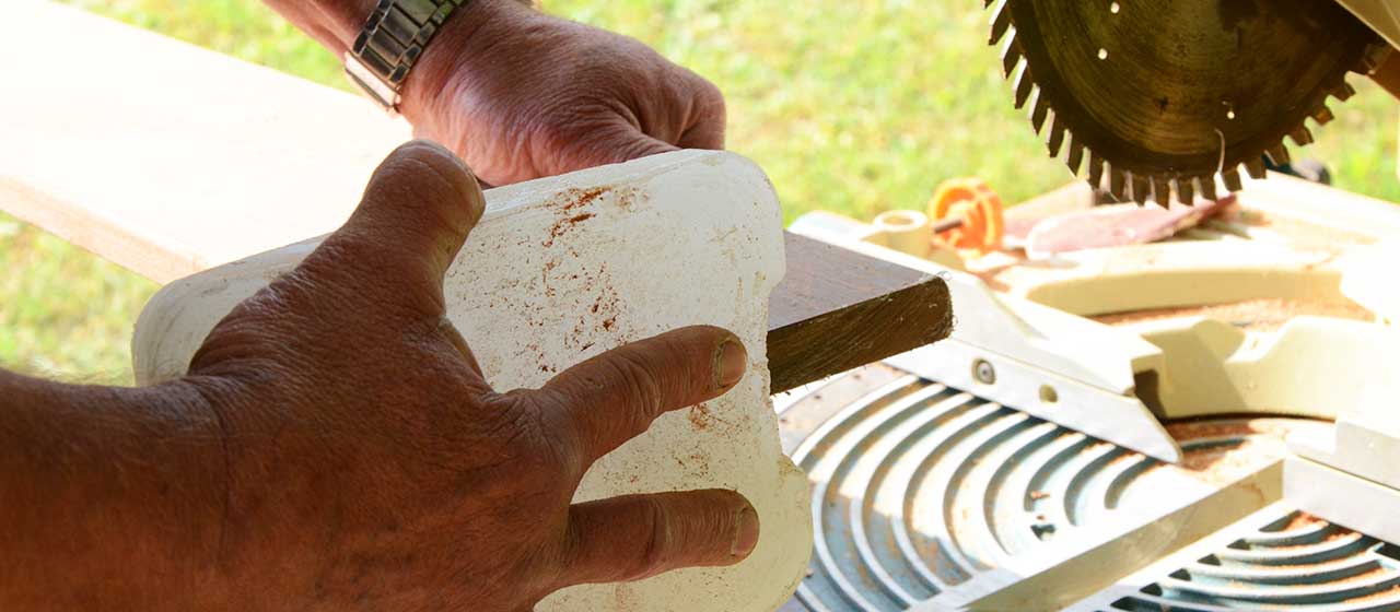 purge des coupes lames de terrasse en bois