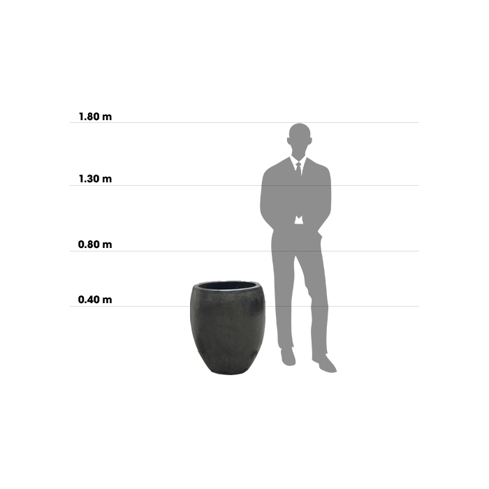 Taille d'une poterie egg planter Small comparée à la taille d'un homme Taille d'une poterie egg planter Small comparée à la taille d'un homme