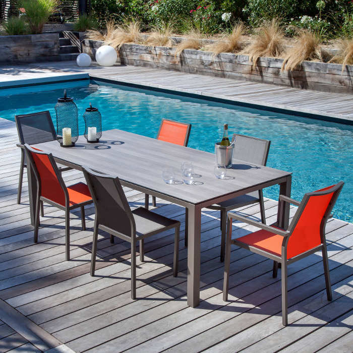 Ensemble de jardin - table Stoneo 180 cm café - 6 fauteuils Ida paprika - 6 personnes - Aménagement coin repas terrasse Ensemble de jardin - table Stoneo 180 cm café - 6 fauteuils Ida paprika - 6 personnes - Aménagement coin repas terrasse