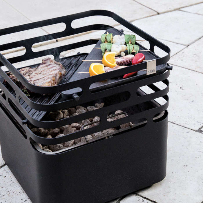 Brasero Cube - Höfats - Couleur noir - Barbecue plancha Brasero Cube - Höfats - Couleur noir - Barbecue plancha