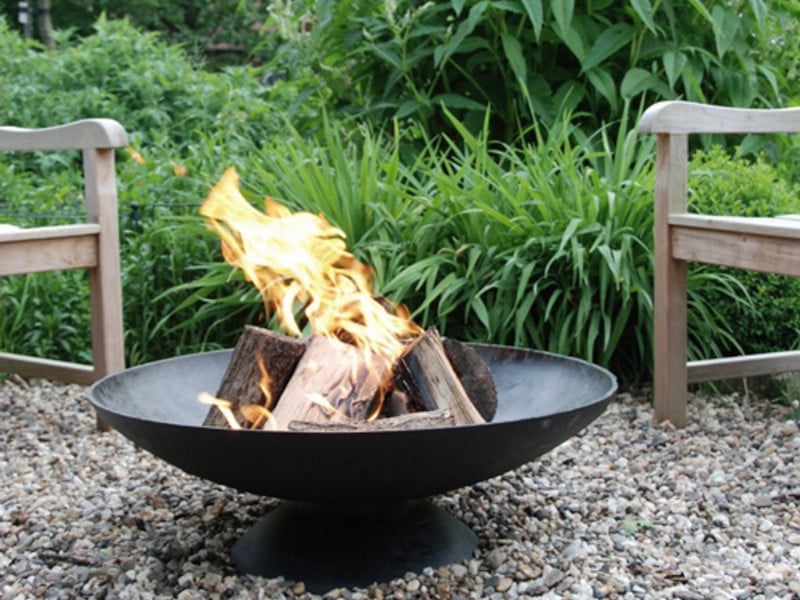 Chauffage terrasse: le brasero de jardin et le panier de feu