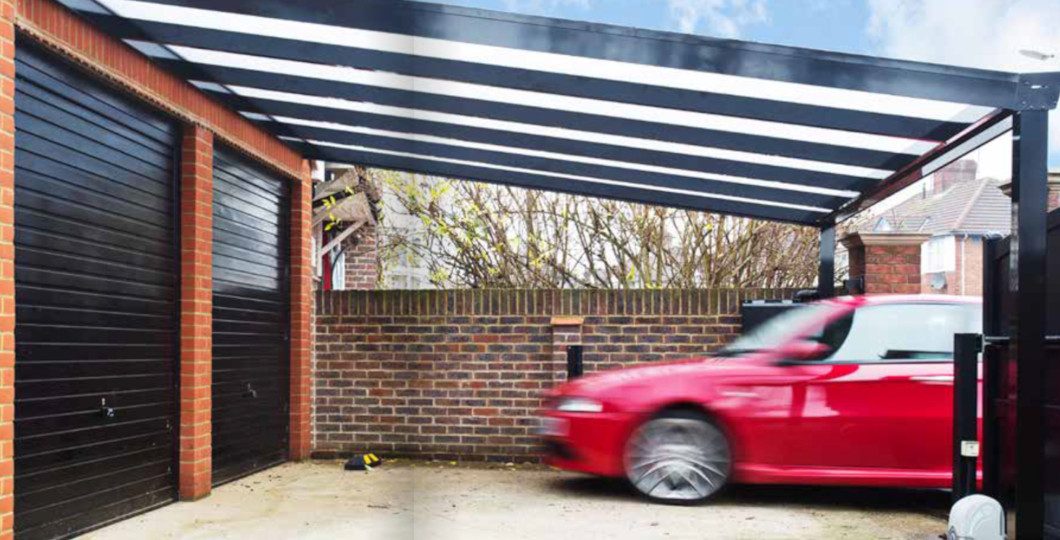 Installer un carport en bois dans son jardin