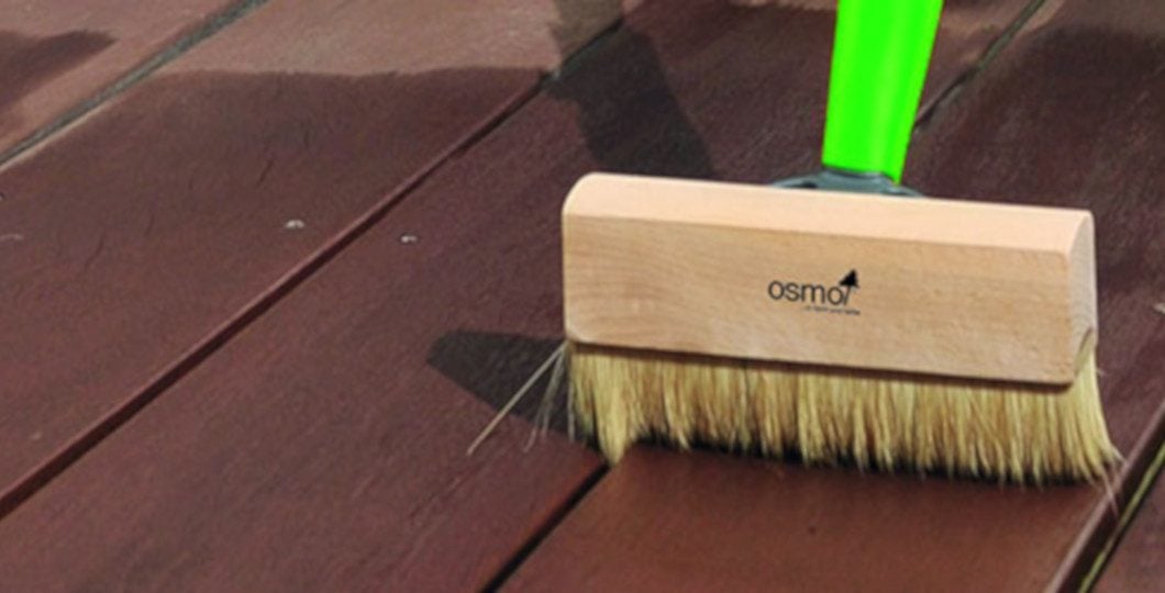Nettoyage et entretien de terrasse bois produits marque OSMO